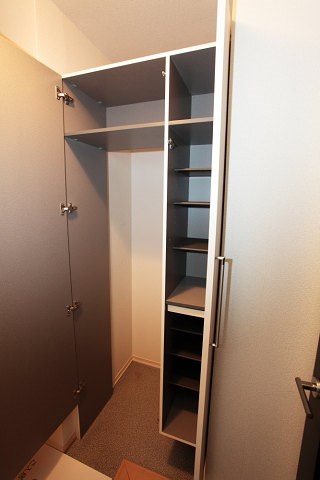 KOMUKAI　Residence 玄関
