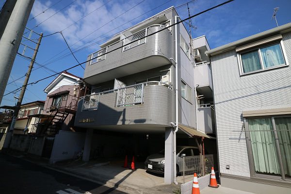 ＫＩＳＡＫＵ ＨＥＩＧＨＴＳ  外観