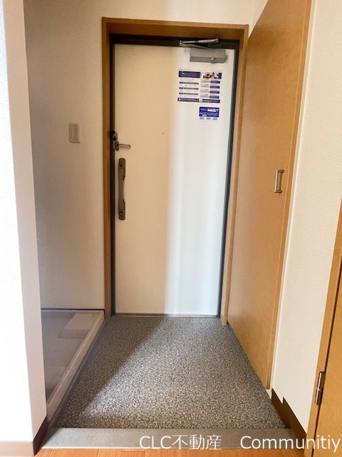 レジディア浦安Ⅱ 玄関