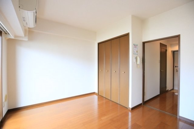 ベスト伊勢佐木町 リビング