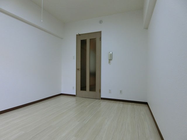 シャトレゲンジ ベッドルーム