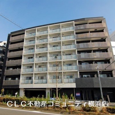 プレディアスタイル横濱沢渡 301号室 外観