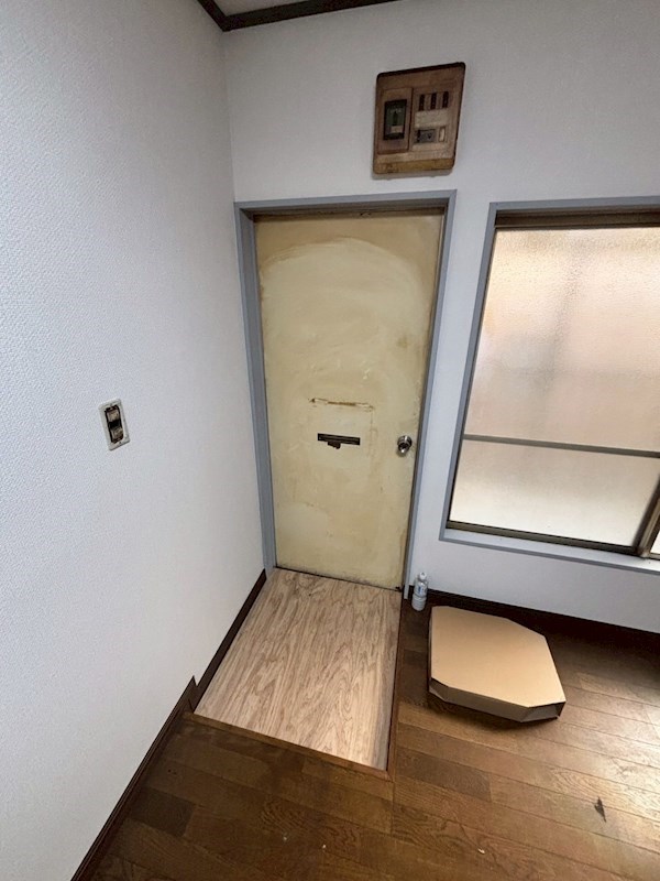 コーポ杉下２ 玄関