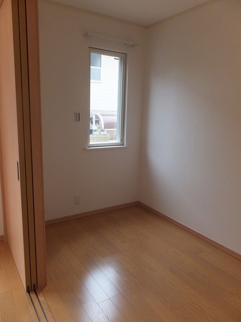 メゾンソレイユ ベッドルーム
