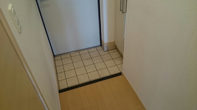 ミルフィーユ 玄関