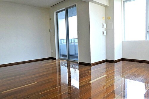 ザ・ライオンズ横濱山下町 リビング
