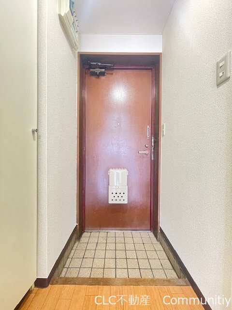 クラムプレイス 玄関