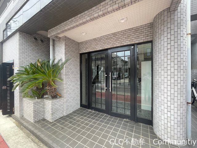 エメラルドコーポ エントランス