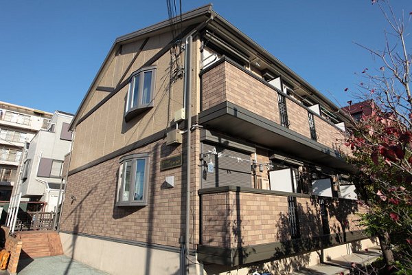 グリーンガーネット 外観