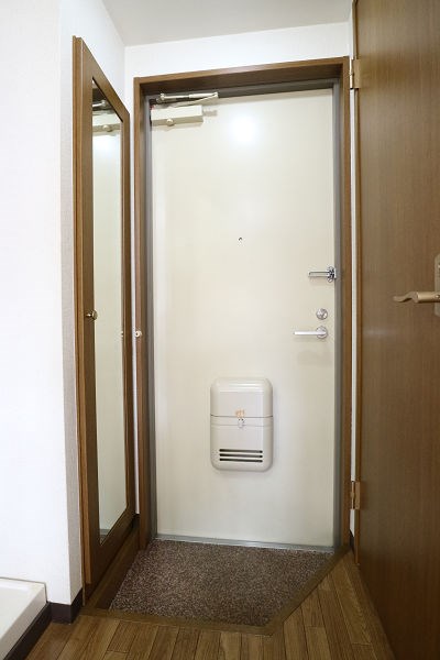 ステラ東門前 玄関