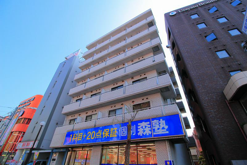ユーステム浦安 外観写真