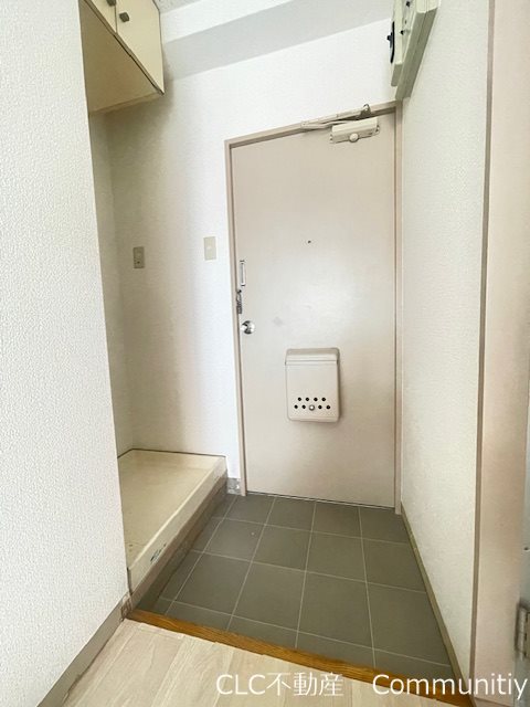 ユーステム浦安 玄関
