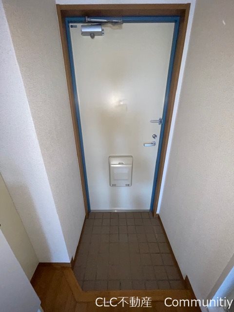 クレオ舞浜A 玄関