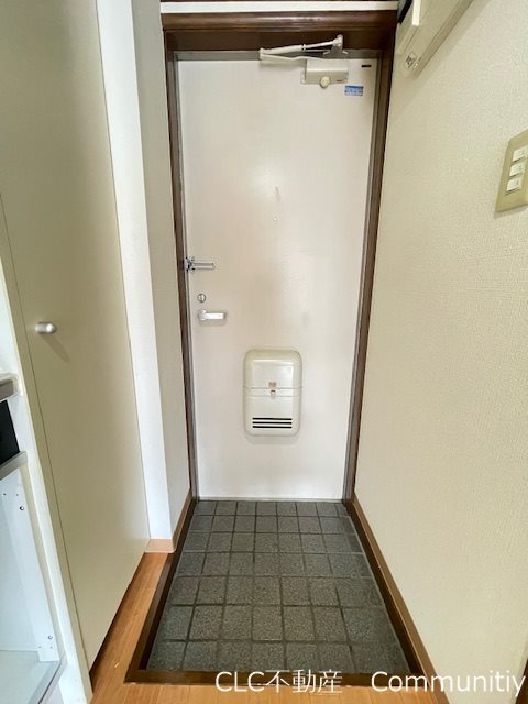 ハイドパーク行徳 玄関