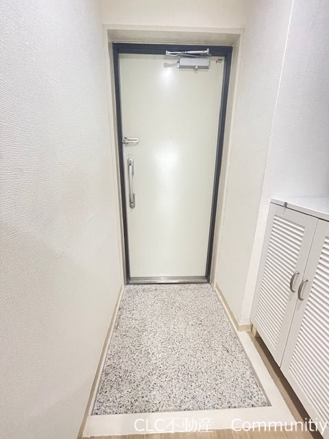 ソシアル末広 玄関