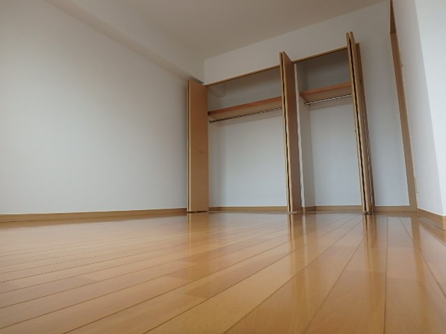ドゥーエ横浜駅前 その他13