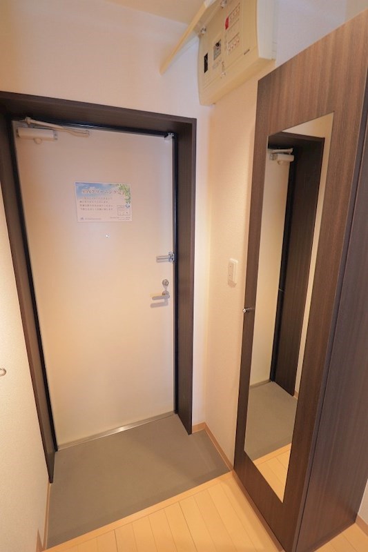 サントス参番館 玄関
