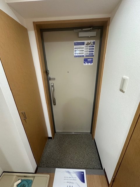 レジディア浦安Ⅱ 玄関