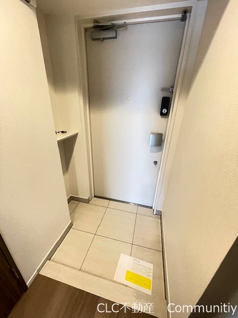 レフィールオーブ南行徳駅前 玄関