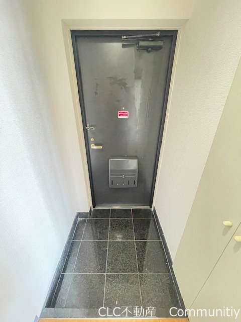 ローズガーデン１番館 玄関