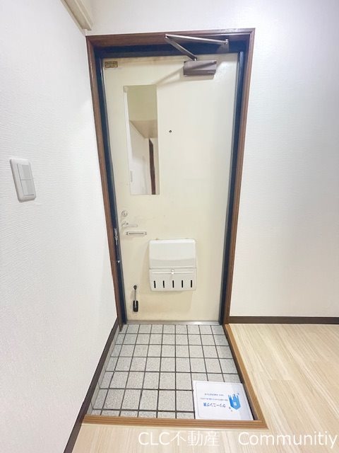 アーバン浦安 玄関