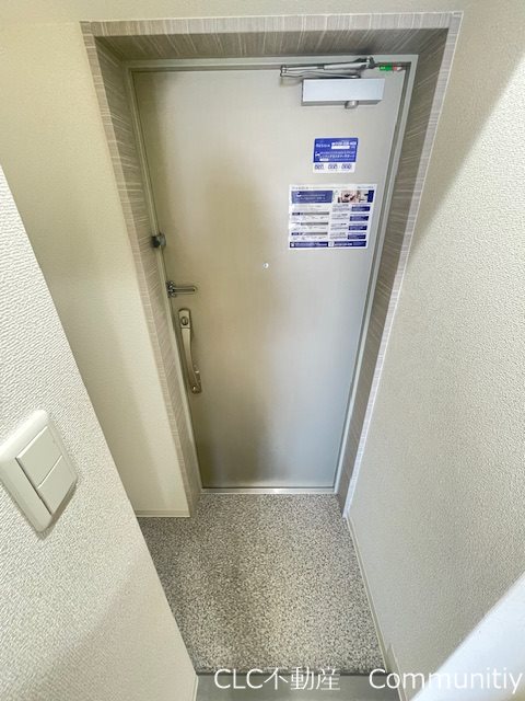 レジディア浦安 玄関
