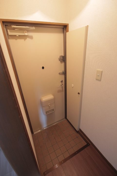 サウスコートⅡ  玄関