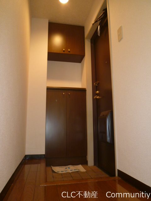 ＳＡＴＯＭＩ-1番館 玄関