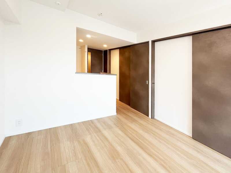 S-RESIDENCE原木中山azure リビング