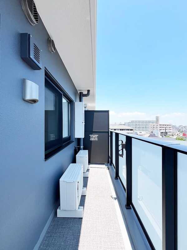 S-RESIDENCE原木中山azure ベランダ