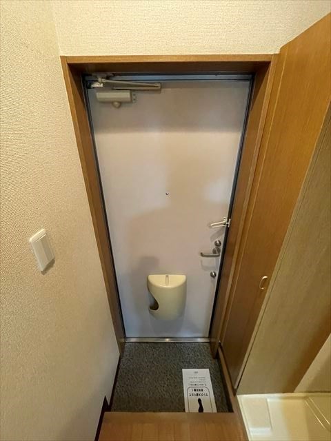 リリックコートスカイ 玄関
