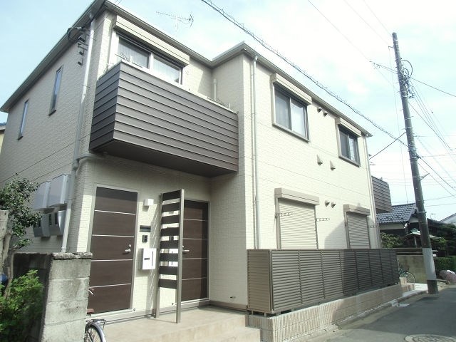 ネクスト小宮 201号室 外観