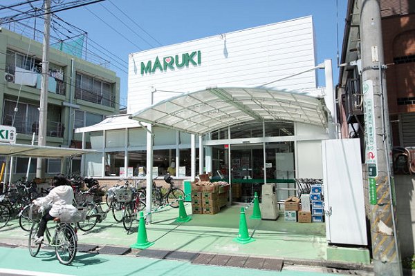 ファミール 周辺画像1