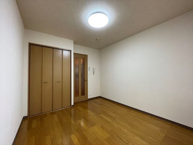 リリックコートスカイ ベッドルーム