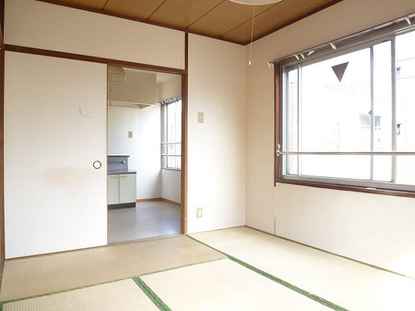 島田ビル ベッドルーム