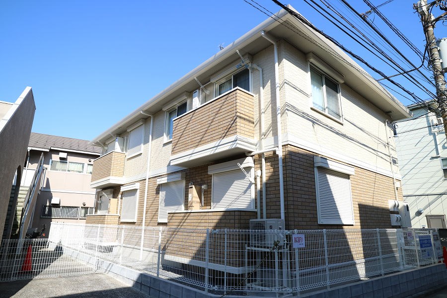 クリエール四谷 外観