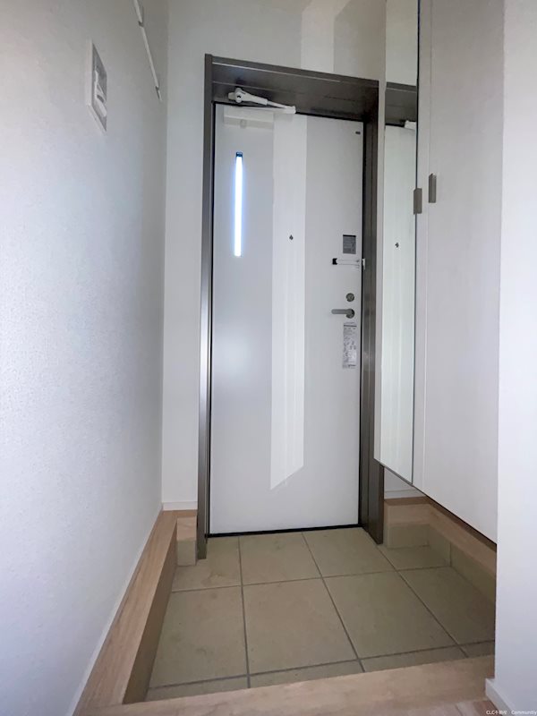 weises haus 玄関