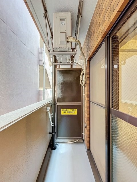 ライオンズマンション横浜西口 ベランダ