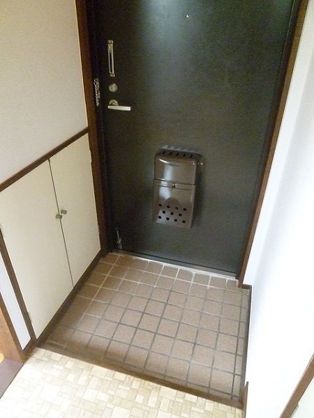 第５下河原ハイツ 玄関