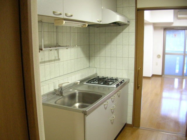 ラミアール・U キッチン