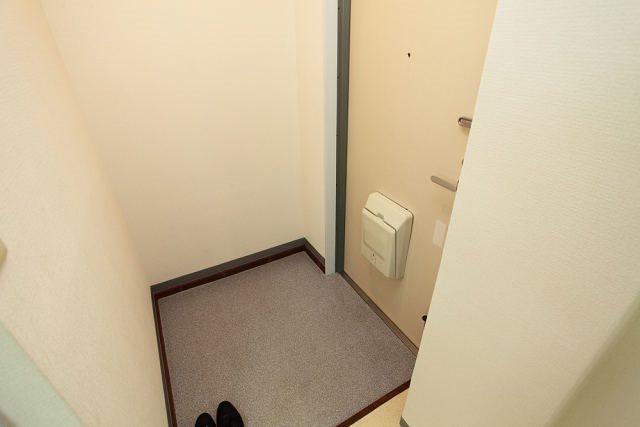 ティエムハイツ 玄関