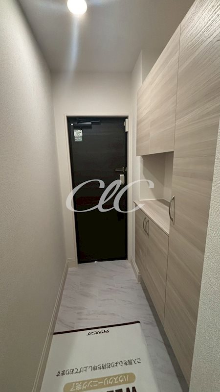 D Paina 旭町 玄関