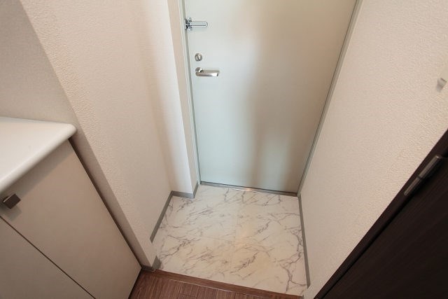 アネックス 玄関