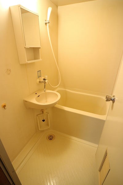 リベラルサイキ  風呂画像