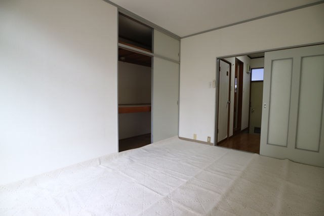 フェニックスハイツ ベッドルーム