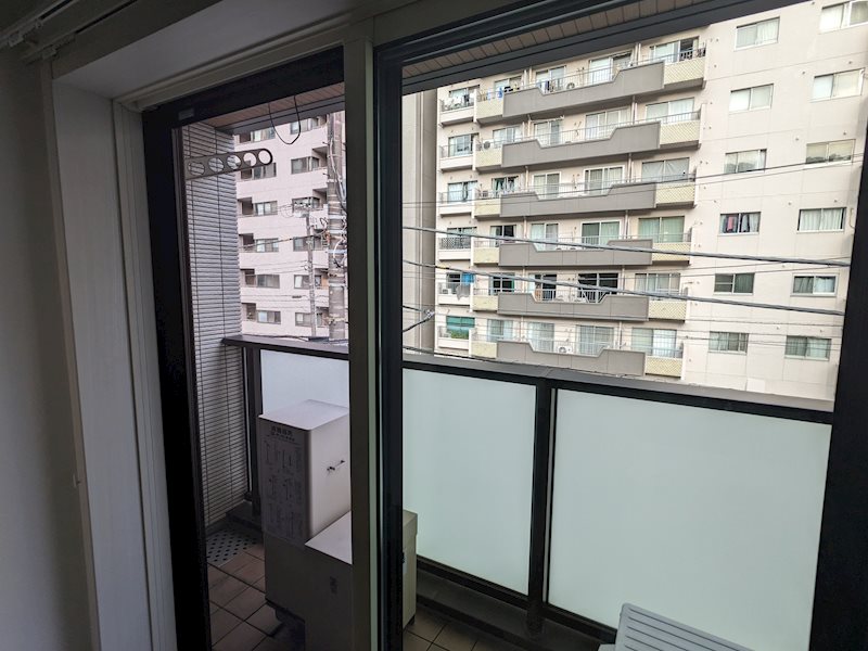 アヴェクトワベー ベランダ