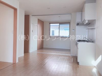 オレンジ・テラス リビング