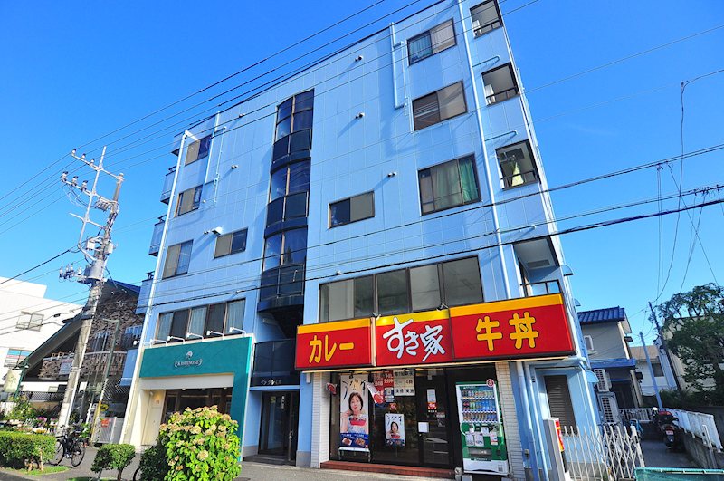 サングレイス 外観