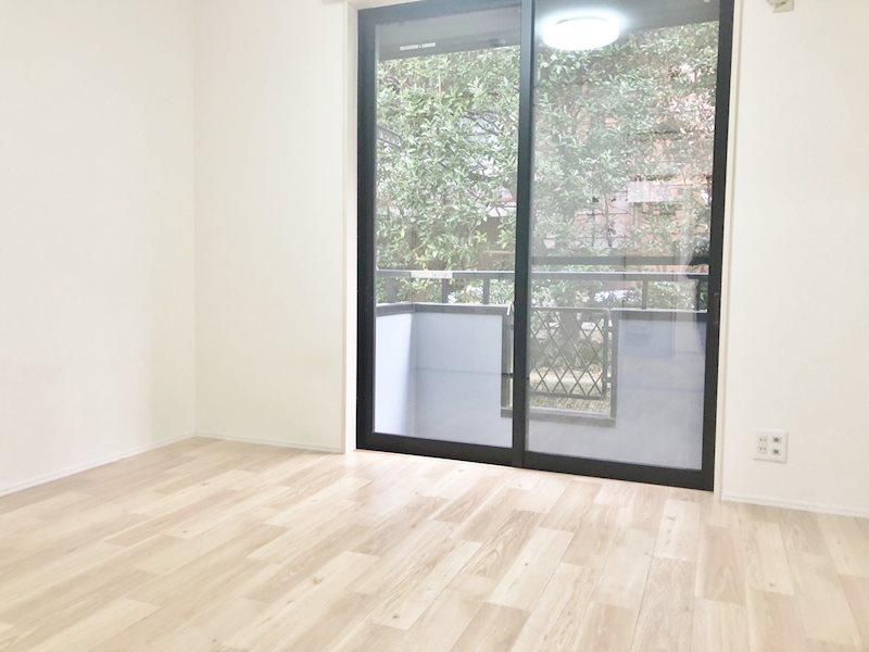 スロジェ瀬戸 リビング