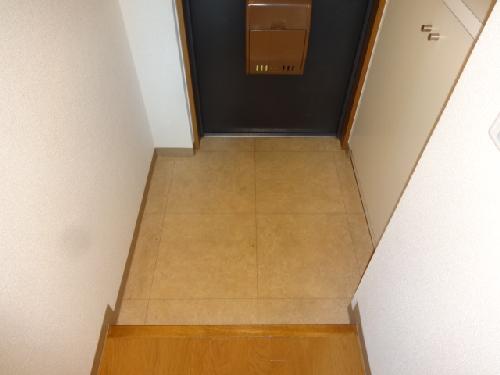 ディアパーク杉田南 玄関